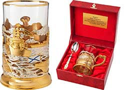 подарочный стакан с подстаканником
