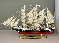 Модель парусника "Восток" 52 см.