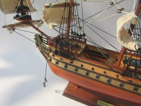 Парусный корабль "Ингерманланд", 50 см