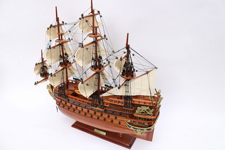 Модель парусного корабля "Soleil Royal", 46 см