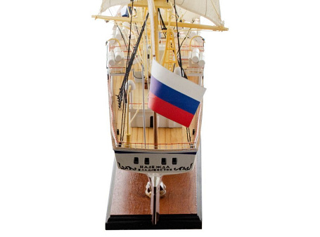 Модель парусного корабля "Надежда", 96см.