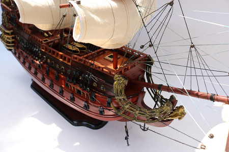 Модель парусного корабля "Soleil Royal", 90 см