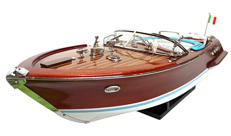 Модель катера "Super Riva Lamborghini" 50 см