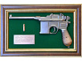 Панно с пистолетом "Маузер" 37х25 см