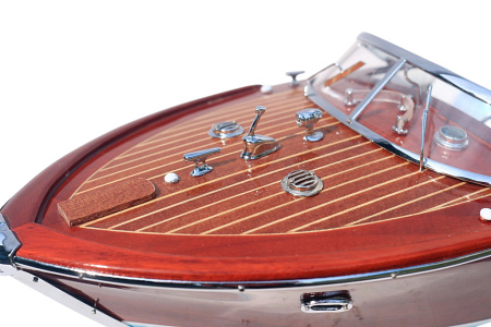 Модель катера "Super Riva Lamborghini" 50 см