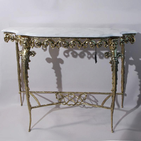 Консоль "Креденсия Дос Караш"