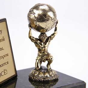 Статуэтка (бронза) на камне "Атлант"