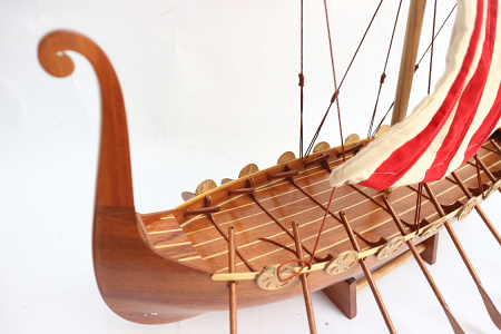 Модель парусника "Дракар викингов" Скандинавия, 60 см