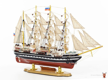 Модель корабля "Крузенштерн" 50 см.
