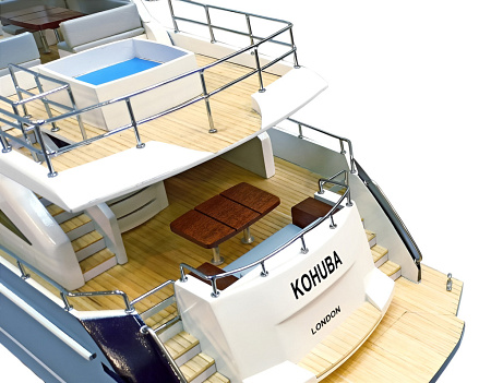 Модель яхты "Princess Superyachts 30m"