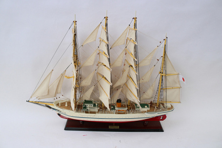 Модель парусника "NIPPON MARU", 80 см