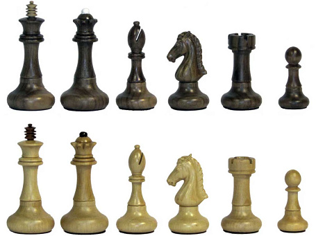 Шахматы классические средние (высота короля 8,2см.)