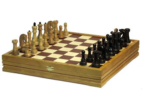 Шахматы классические стандартные (высота короля 10см.)