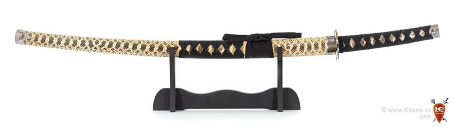 Катана, японский меч на подставке