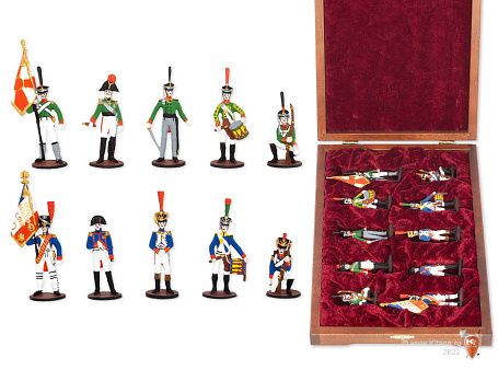 Оловянные солдатики (10шт.) "Бородинская битва" в березовой шкатулке