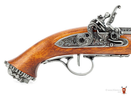 Пистолет кремневый пиратский (XVIII в.)