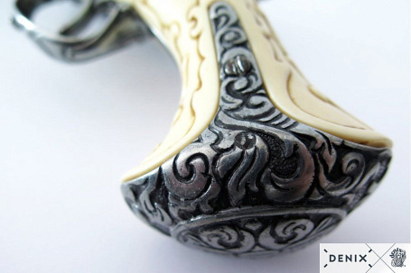 Пистолет кремневый 3-ствольный, под кость (Франция, XVIII в.)